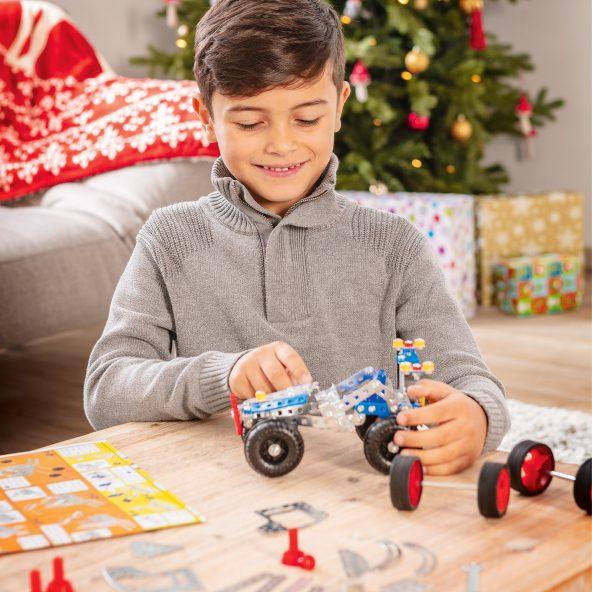Jeu de construction en métal