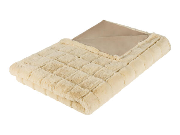 Faux Fur Throw