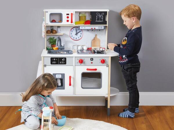 Playtive Play Kitchen