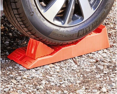 Caravan Levelling Ramp and Chock Set