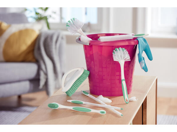 Cleaning Brushes Assortment
