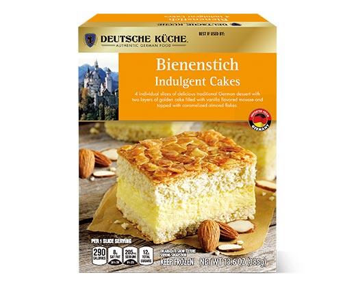 Deutsche Küche Bienenstich or Donauwelle Indulgent Cake