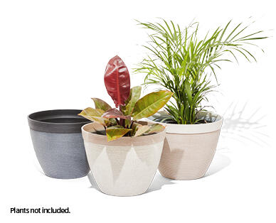 38cm Decorative Ribbed Planter
