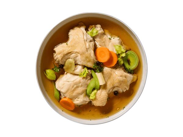 Frische Maishendl Suppenteile