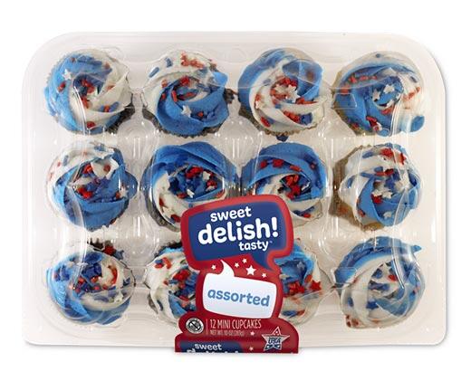 Delish! 
 Patriotic Mini Cupcakes
