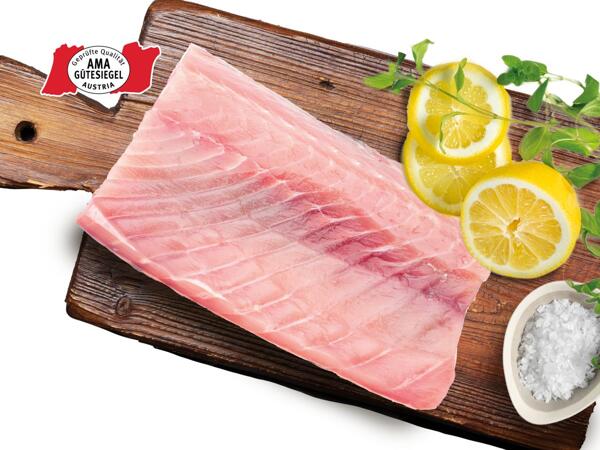 Frisches Karpfenfilet