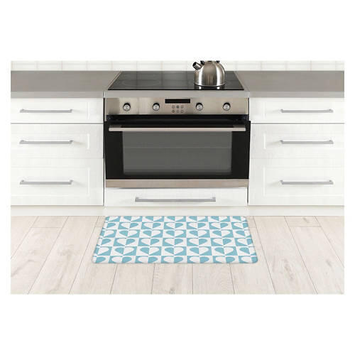 18" x 30" Valentine's Day Comfort Mat - Blue Hearts Checkered
