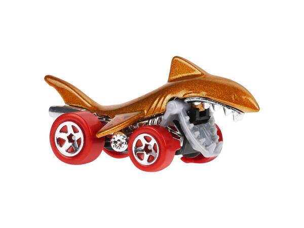 Toy car