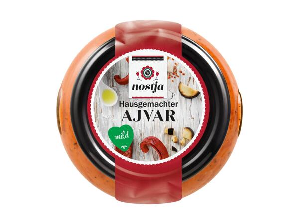 Haus­gemachter Ajvar
