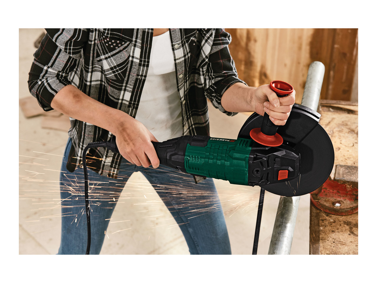 Parkside Angle Grinder1