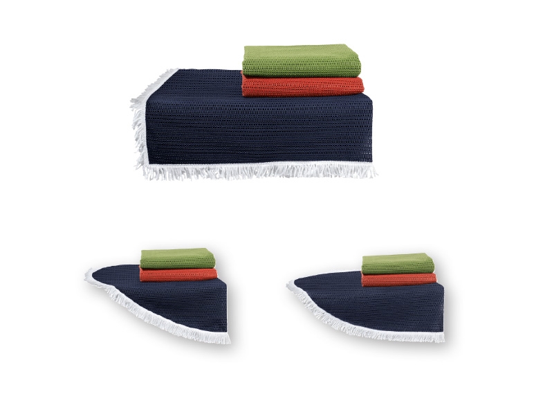 Meradiso(R) Water Resistant Tablecloth