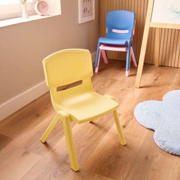 HOME CREATION(R) 				Chaise d'enfant empilable