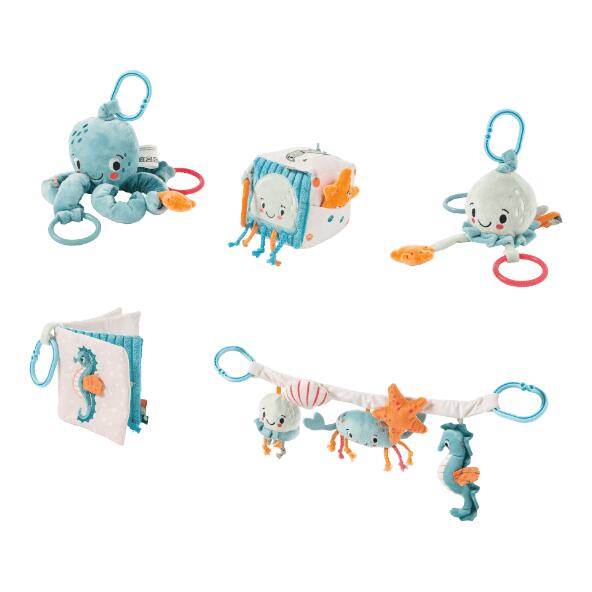 PLAYLAND(R) 				Jouets en peluche pour bébés
