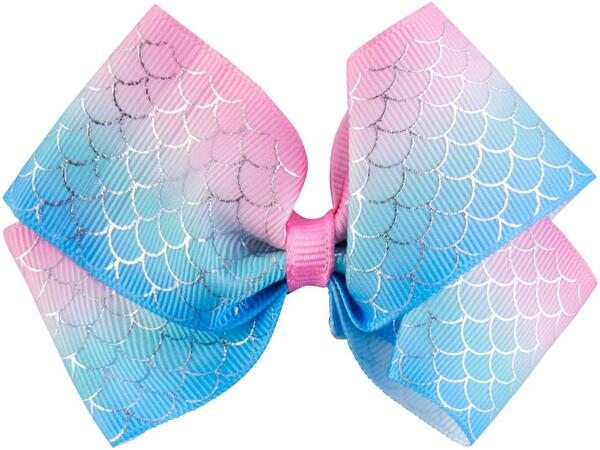 Girls' accessories