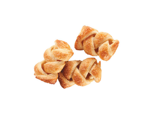 Pastry Plait with Apricot