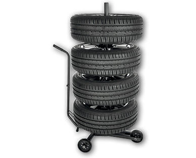Carrello per pneumatici