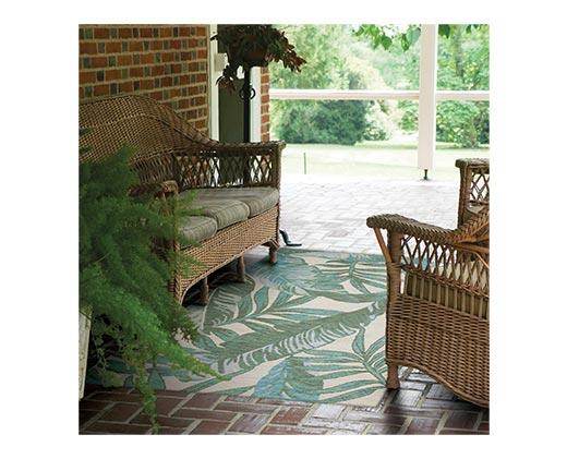 Huntington Home 5' x 7' Outdoor Area Rug
