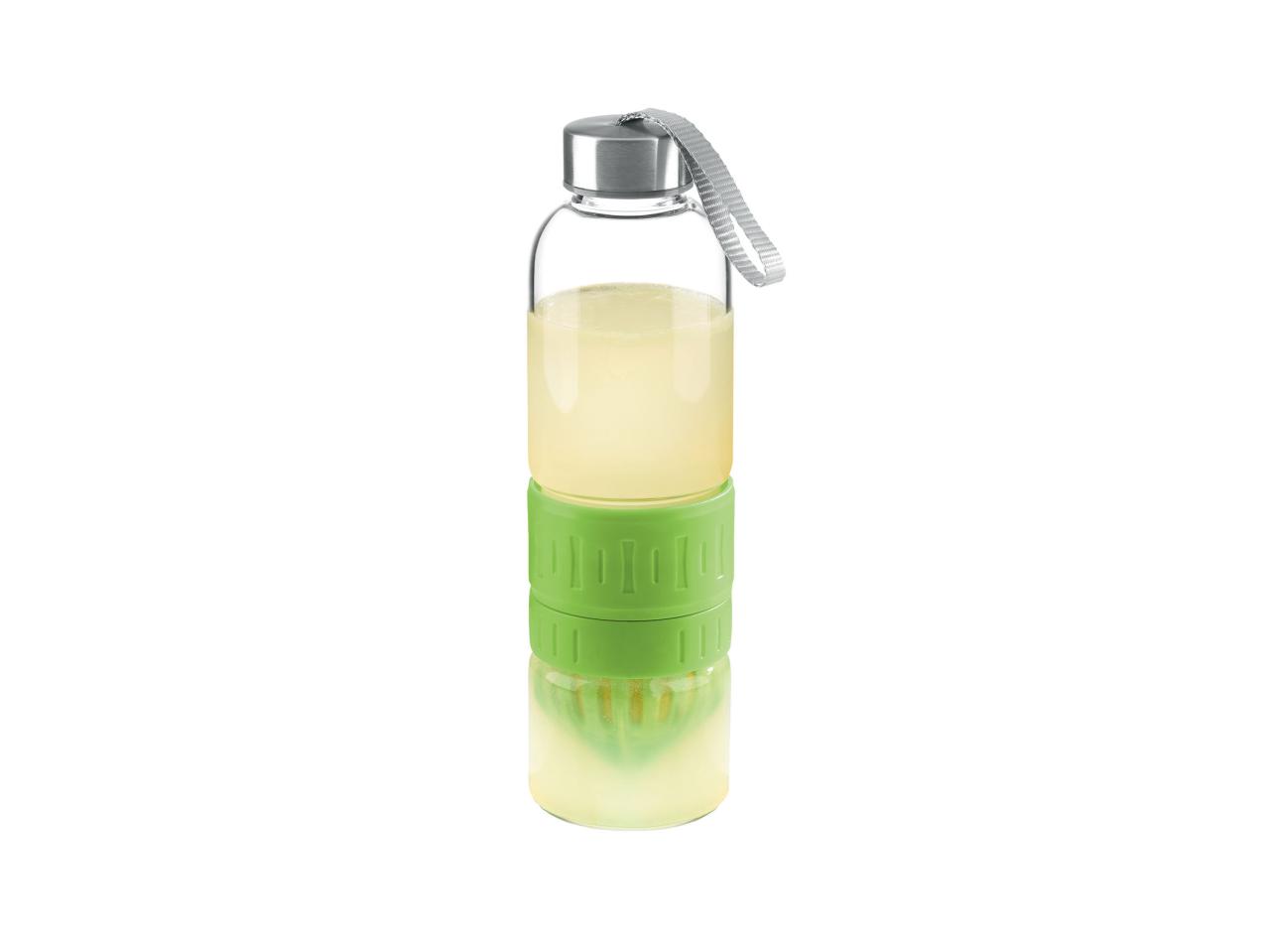 Drinking Bottle with Strainer or with Citrus Juicer