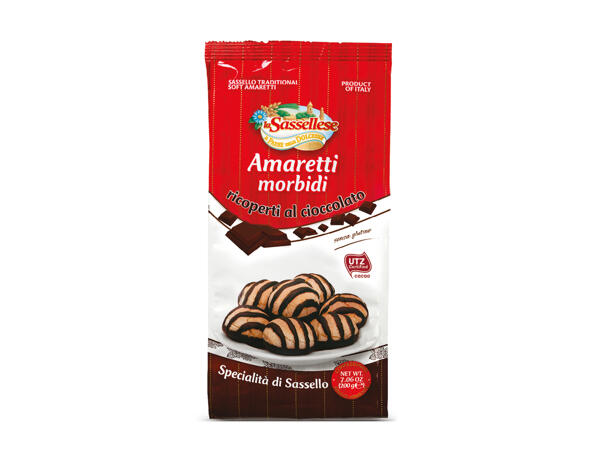 Soft Amaretti covered with chocolate
