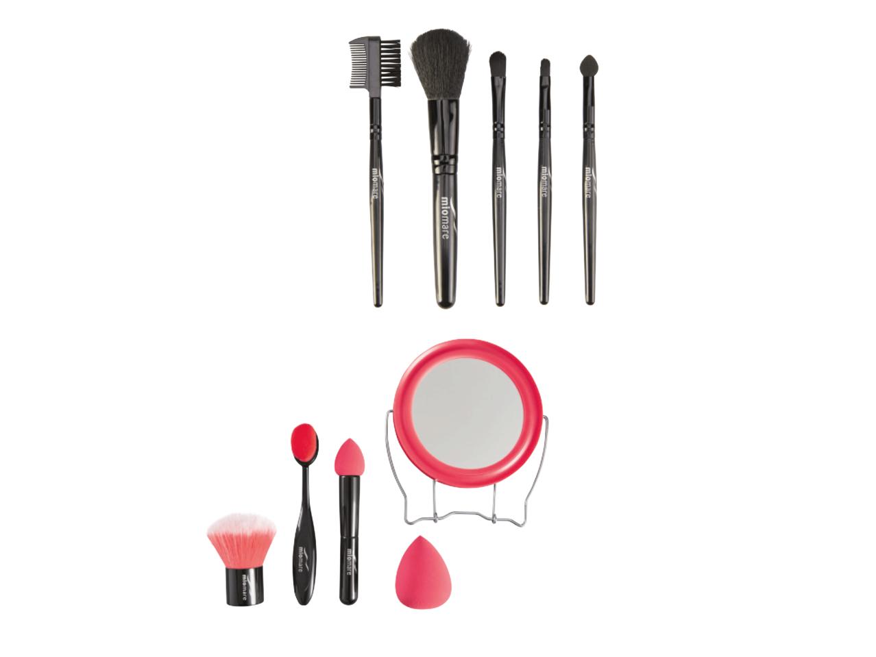 Make Up Accessories