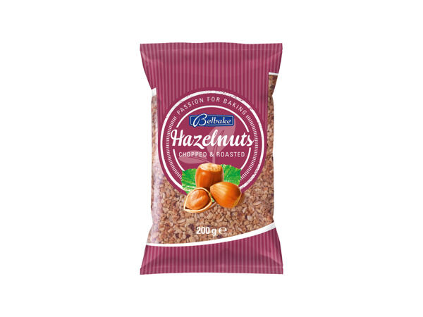 Hackade hasselnötter