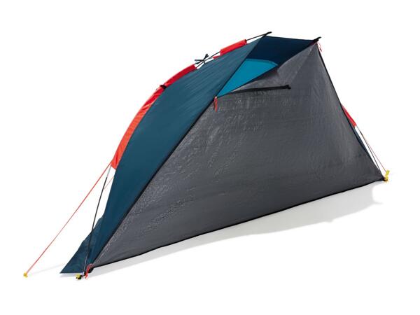 Rocktrail Beach Shelter with Built-In Door