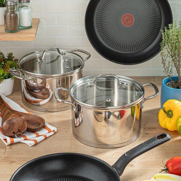 CROFTON(R) 				Casserole en acier inoxydable, 20 cm