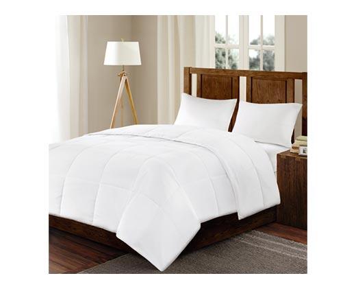 Huntington Home 
 Down Alternative Comforter