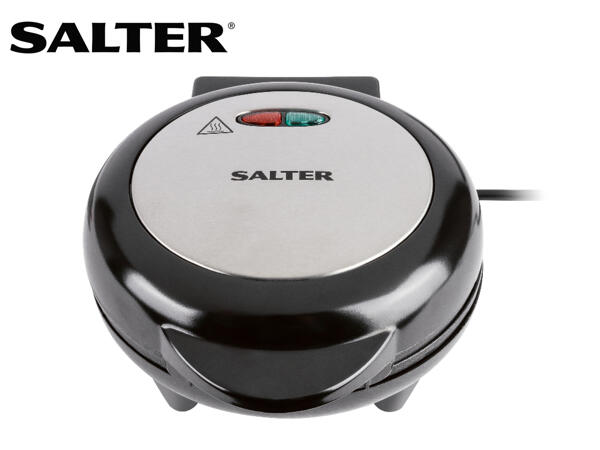 Salter Omelette Maker