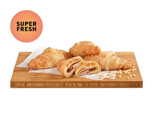 Croissant au jambon et au fromage