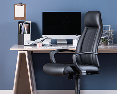Fauteuil de direction en cuir premium LIVING STYLE – SCHÖNER WOHNEN