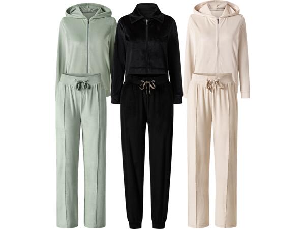 Plyschdress, set