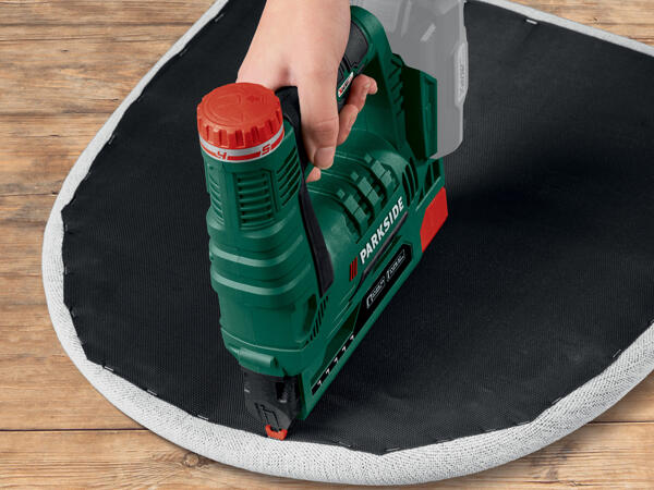 Cordless Stapler / Nailer