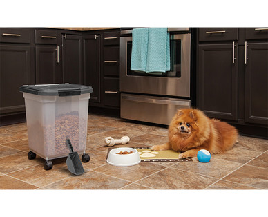 Heart to Tail 25-lb. Pet Food Container