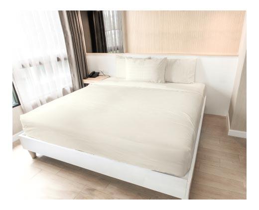 Huntington Home 
 4-Piece King Sheet Set