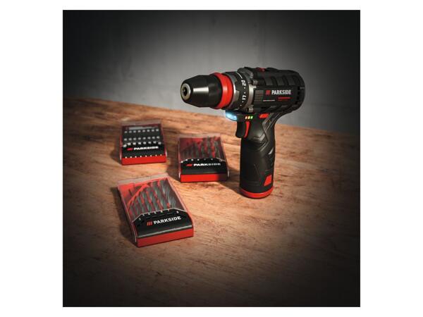 Cordless drill driver set