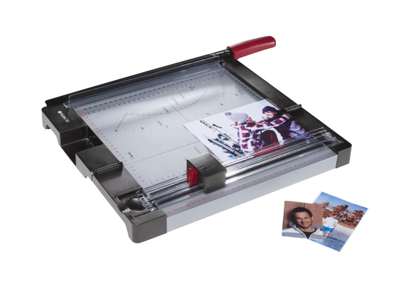 OLYMPIA(R) Guillotine & Trimmer in One