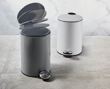Bathroom Bin