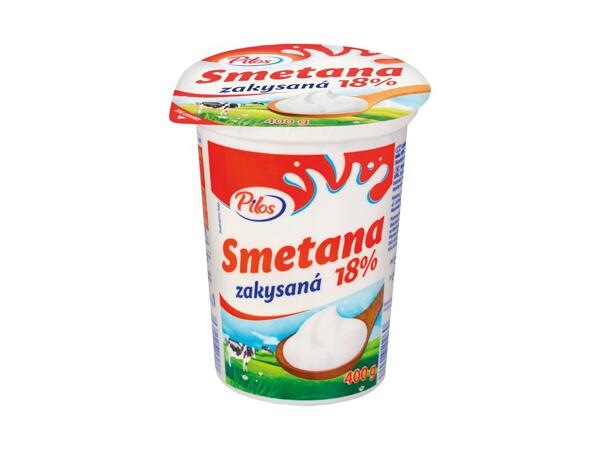ZAKYSANÁ SMETANA