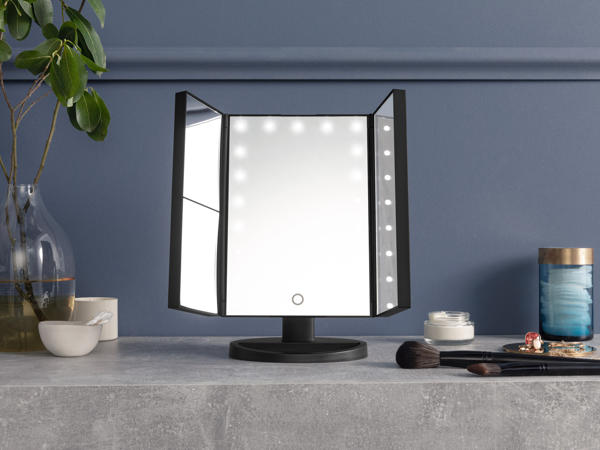 LED Make-Up Mirror