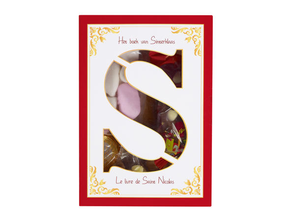 Livre de saint Nicolas rempli de friandises