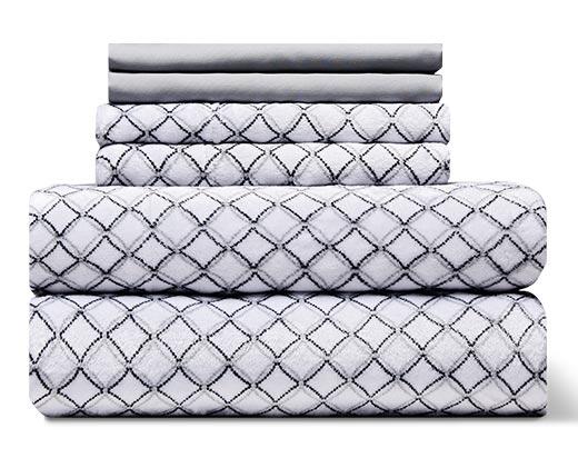 Huntington Home 
 Velvet Plush Sheet Set