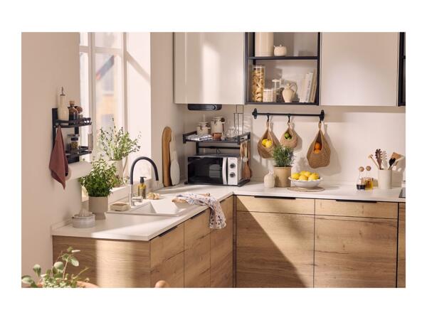 Extendable Metal Shelf