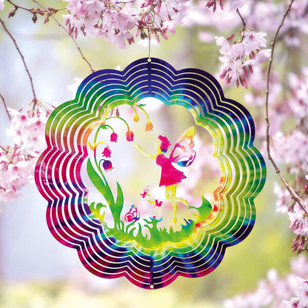 Farbenfrohe Windspinner in 3D-Optik