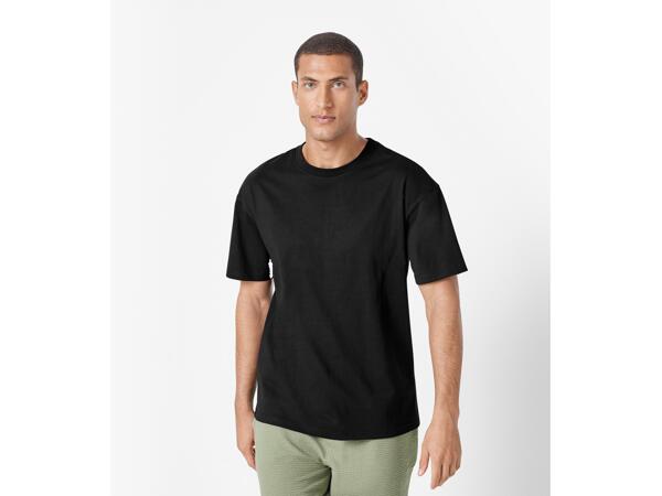 Men's oversized t-shirt