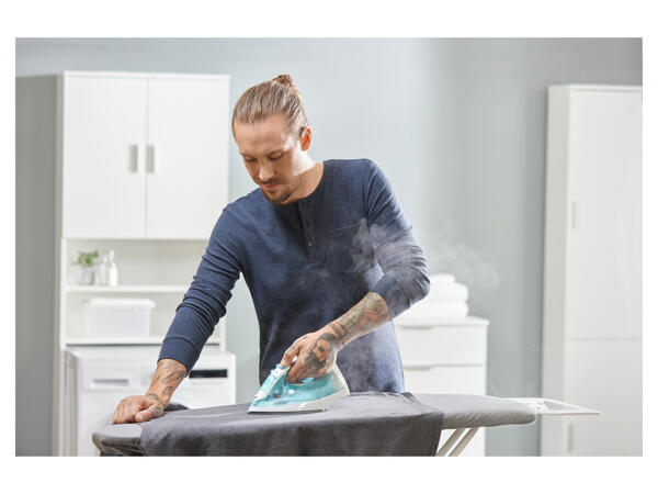 Steam Iron