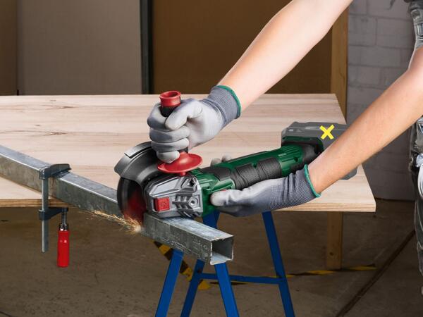 Cordless angle grinder