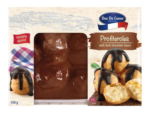 PROFITEROLES / CRÈME CARAMEL