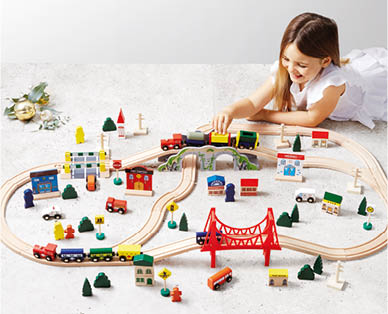 95pc Wooden Railway Set