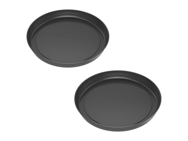 Ernesto Quiche and Flan Tins / Pizza Trays